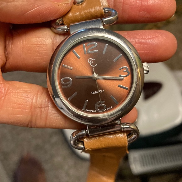 CC Watch - Picture 4 of 8